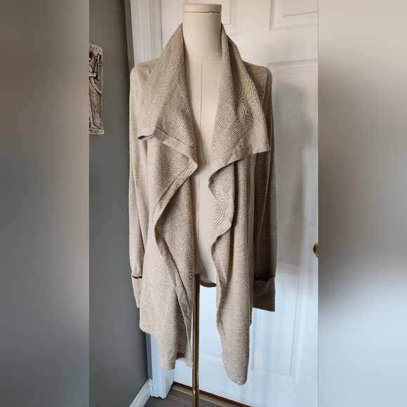 Eddie Bauer open front Cardigan sweater - Picture 9 of 10